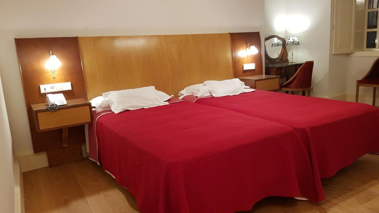 Hotel Monumento Pazo De Orban Lugo Eksteriør bilde